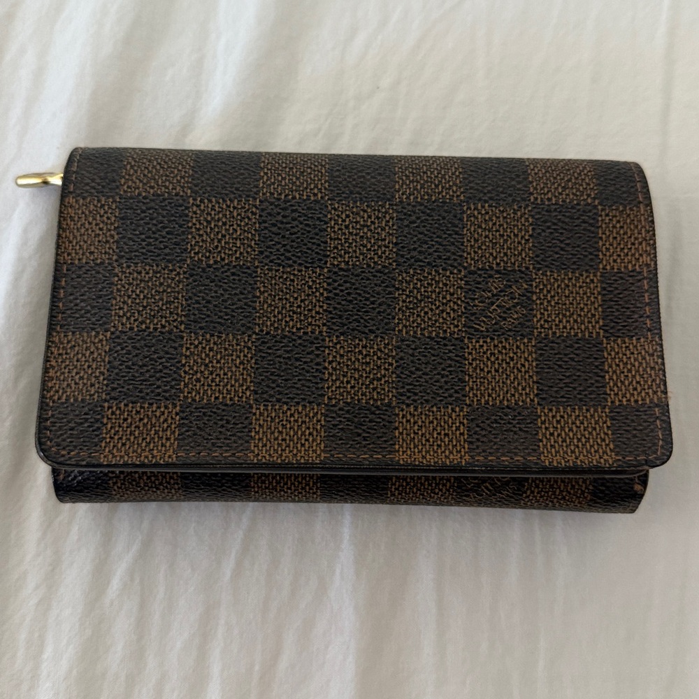 Louis Vuitton Damier Checkered Brown Wallet